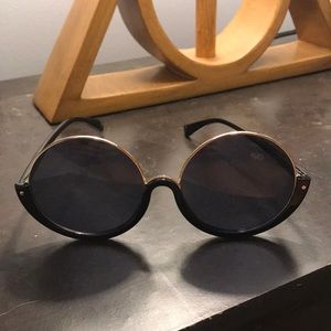 Round Sunglasses